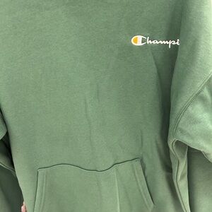 Champion Forest Green Pullover